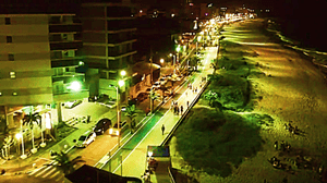 2017-01-06-Praia-dos-Cavaleiros-em-Macae-RJ-durante-a-noite-thumbvideo.png