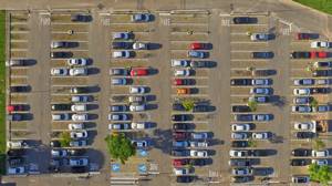 2017-01-27-Estacionamento-no-Macae-Shopping-Plaza-thumbfoto.jpeg
