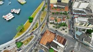 2017-02-02-Cruzamento-na-subida-da-Ponte-da-Barra-em-Macae-RJ-thumbfoto.jpg