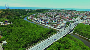 2017-02-05-Vista-de-Rio-das-Ostras-focando-na-ponte-principal-da-cidade-thumbvideo.png
